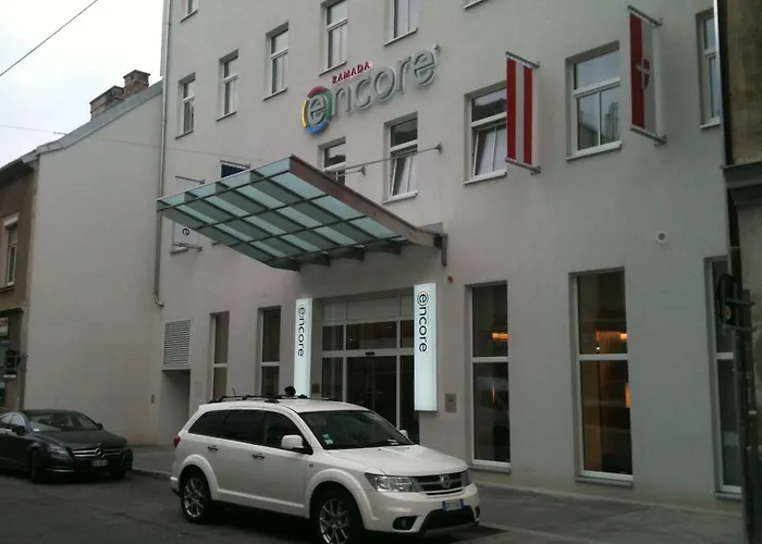 Orangerie Hotel 4*