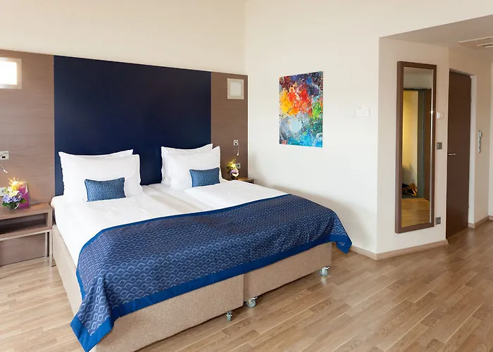 Hotel Orangerie 4*