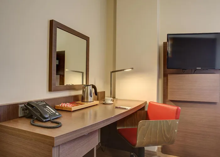 Orangerie Hotel 4*